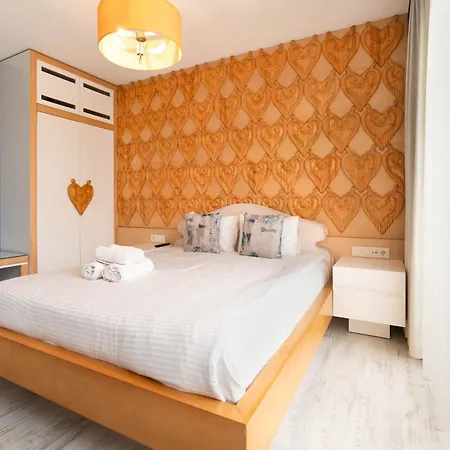 Golden Pars (adults Only) 3*