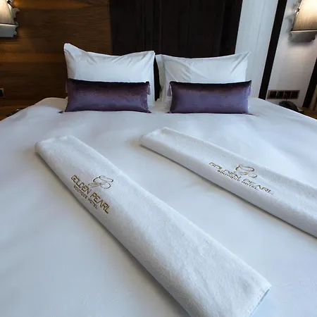 Golden Pars (adults Only) Otel 3*